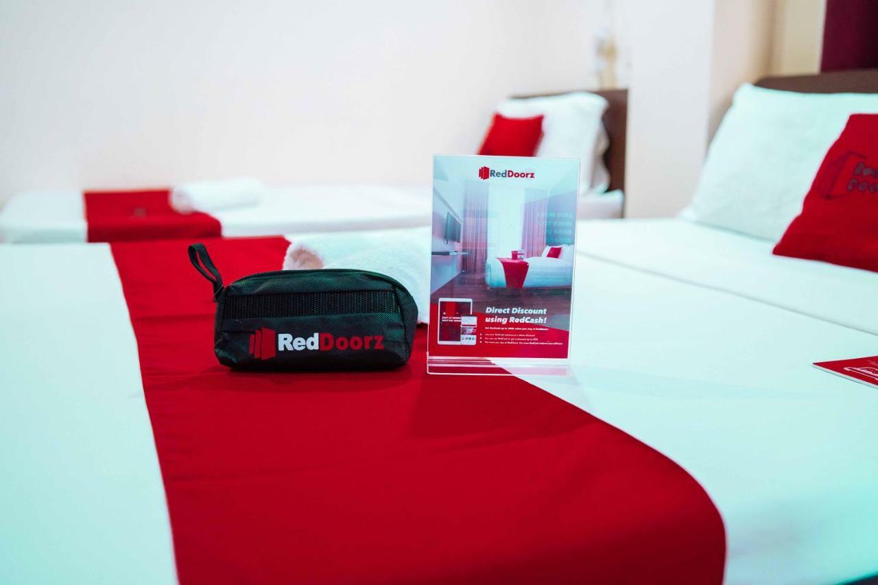 Reddoorz Near Davao International Airport Hotel ภายนอก รูปภาพ